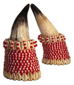 Beaded horns for Ogé. Miguel Sabina. HMSF Collection, 2000.35.1