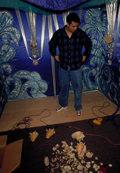 Eusebio Escobar installing a consecration throne for Yemojá.